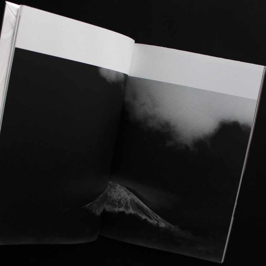 測量｜山 / Survey: Mountains（Signed） - 吉田 志穂 / Shiho Yoshida