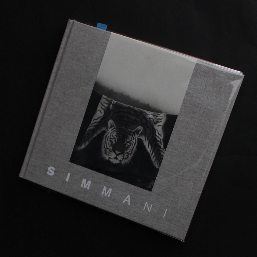 Jungjin Lee / Simmani（Signed）