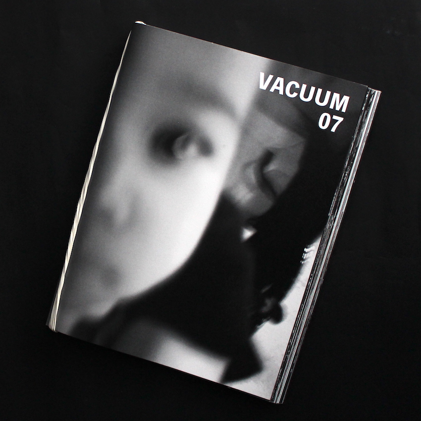 - / Vacuum Press 07